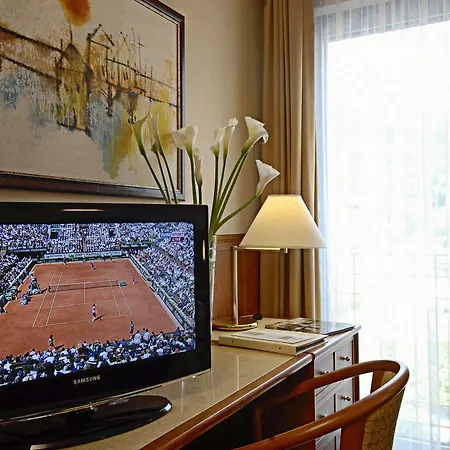Sportsman Otel 4*